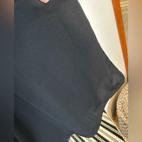 Fabletics Work Out Tank - Picture 8 of 8